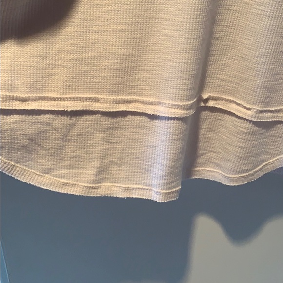 Free People top w/ balloon embroidery sleeves Sz M - Picture 5 of 5